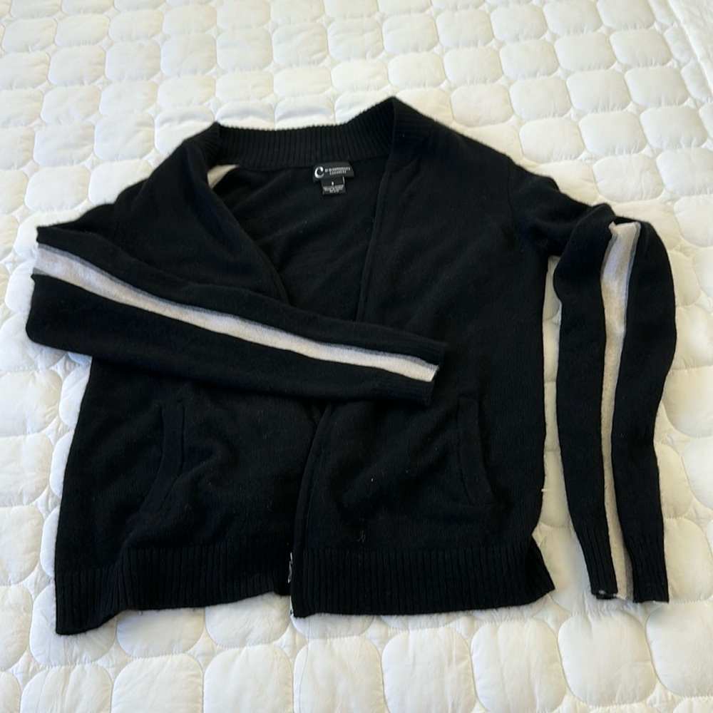 Bloomingdale 100% cashmere cardigan